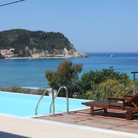 Capro - Milos Bay Villas Áyios Nikítas Exterior photo