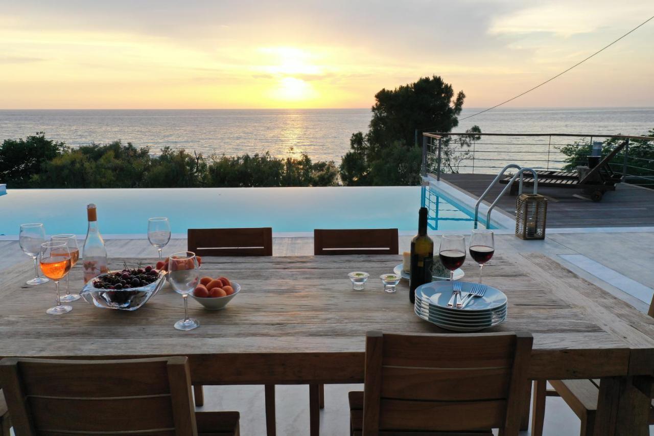 Capro - Milos Bay Villas Áyios Nikítas Exterior photo