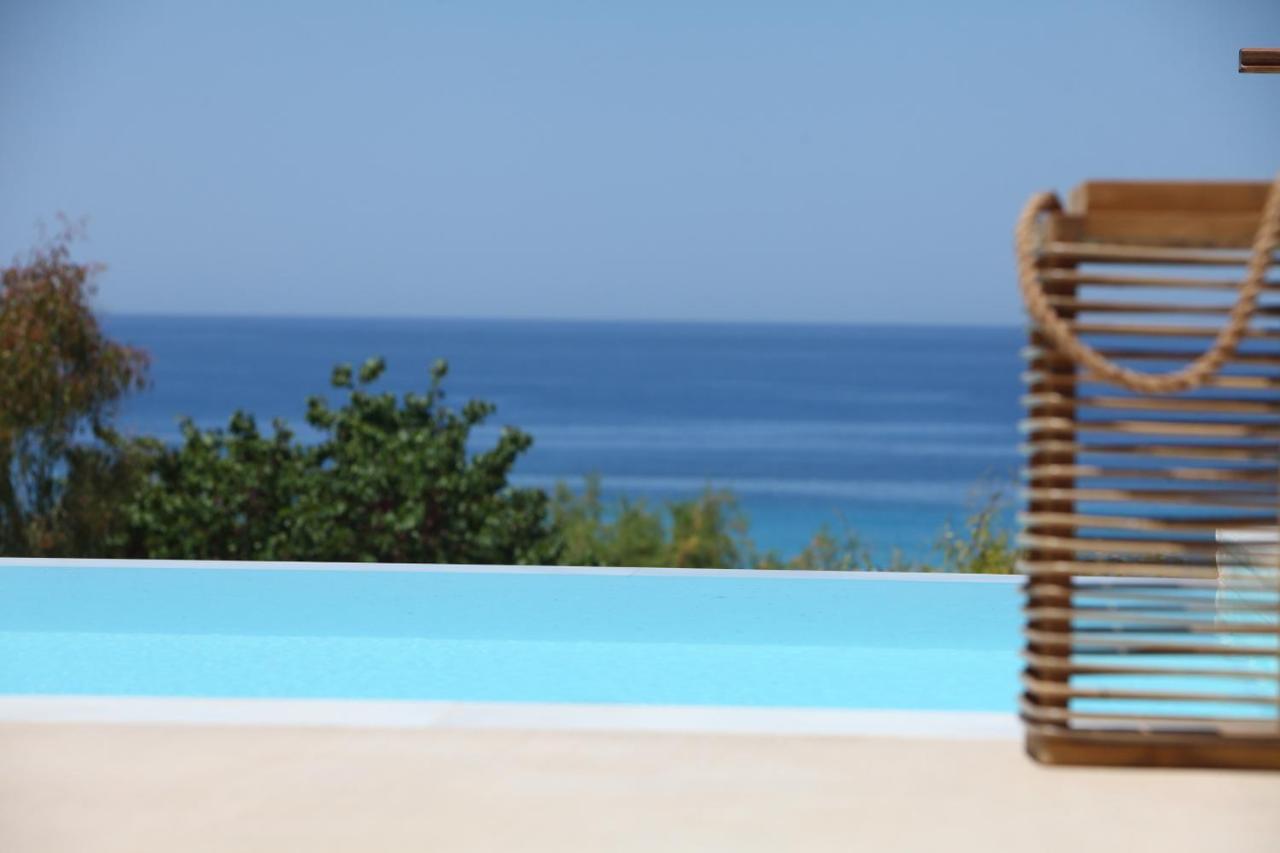 Capro - Milos Bay Villas Áyios Nikítas Exterior photo